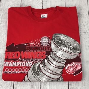 Vintage DELTA Men’s ''2002 Stanley Cup'' Detroit Red Wings Champions Shirt